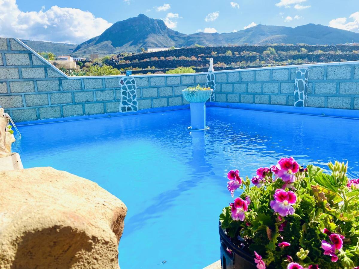 Lykke Suite Spa Sauna Piscina Y Jardin Buzanada Екстериор снимка