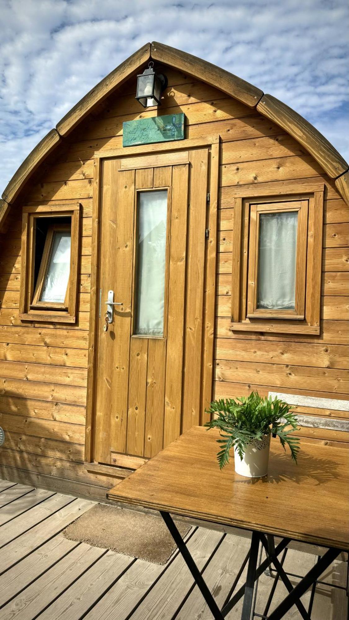 Lykke Suite Spa Sauna Piscina Y Jardin Buzanada Екстериор снимка